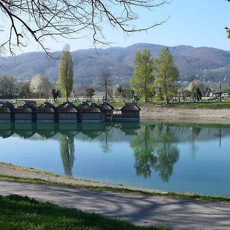 Апартаменти Borovnica Catez Чатеж-об-Саві Екстер'єр фото