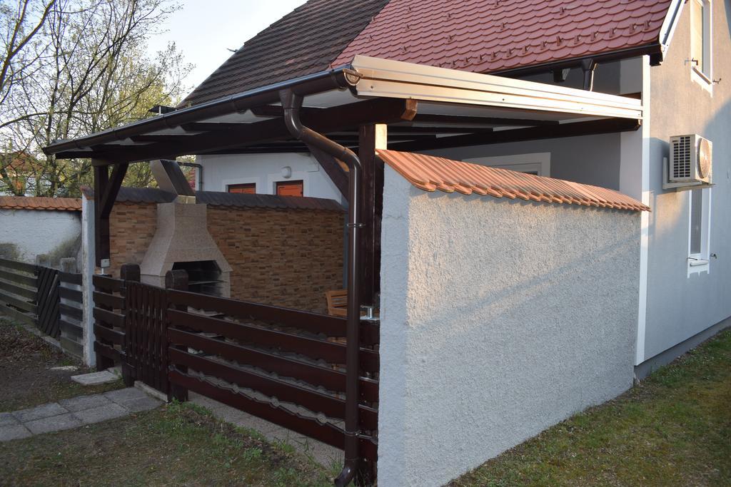 Апартаменти Borovnica Catez Чатеж-об-Саві Екстер'єр фото